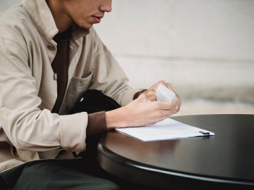 注冊(cè)俄羅斯公司全流程指南：正規(guī)機(jī)構(gòu)認(rèn)證與資質(zhì)獲取